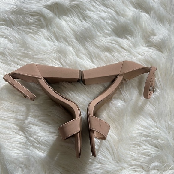 Tan Ankle Strap Heels - Picture 4 of 7
